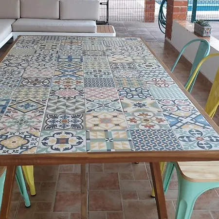 Villa Cami De Merle *